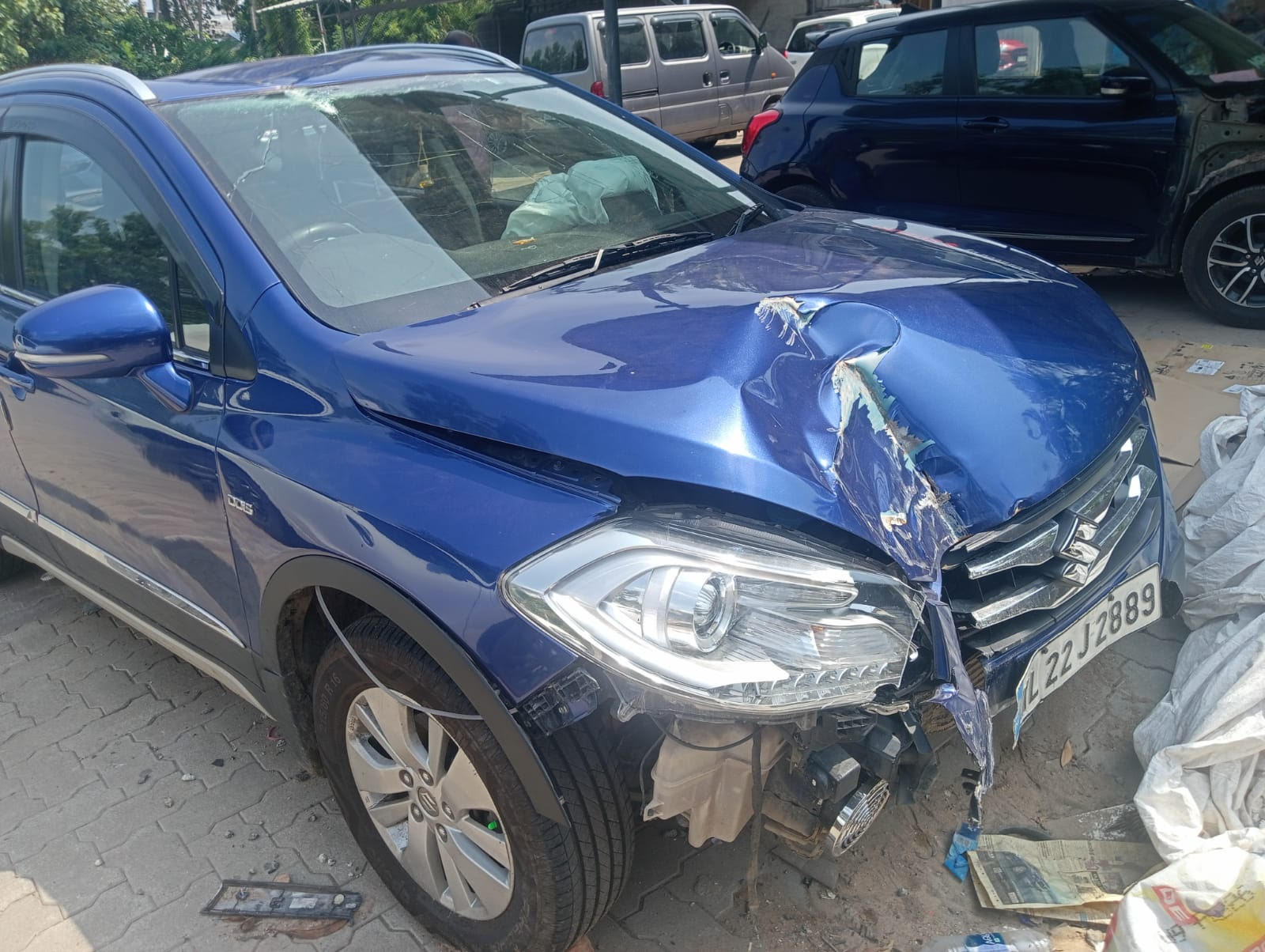  MARUTI S CROSS